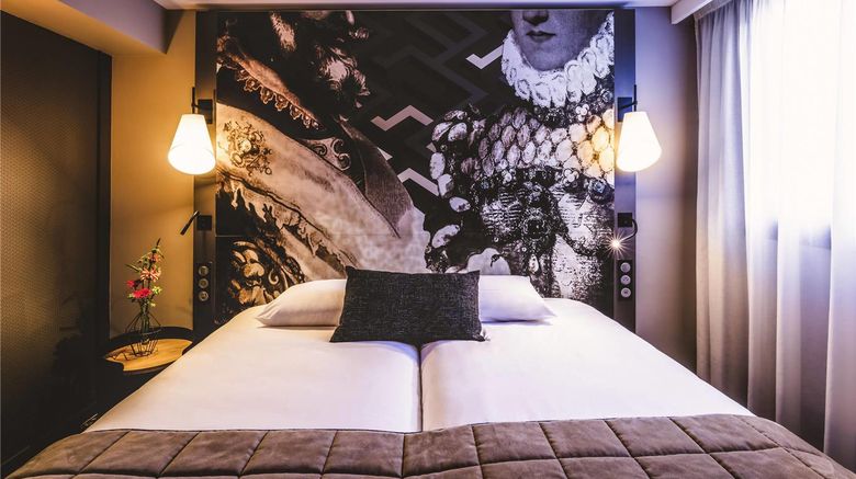 <b>Mercure Pau Palais des Sports Room</b>. Images powered by <a href="https://iceportal.shijigroup.com/" title="IcePortal" target="_blank">IcePortal</a>.