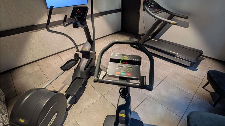 Mercure Pau Palais des Sports Health