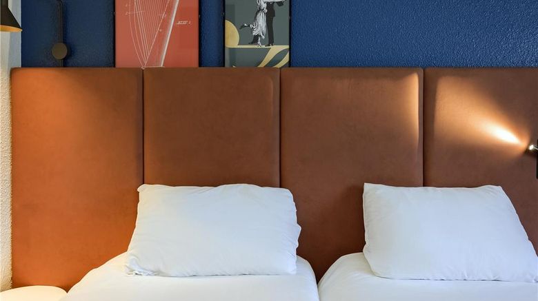 <b>Ibis Hotel Douai Centre Room</b>. Images powered by <a href="https://iceportal.shijigroup.com/" title="IcePortal" target="_blank">IcePortal</a>.