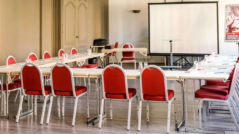 <b>Ibis Hotel Douai Centre Meeting</b>. Images powered by <a href="https://iceportal.shijigroup.com/" title="IcePortal" target="_blank">IcePortal</a>.