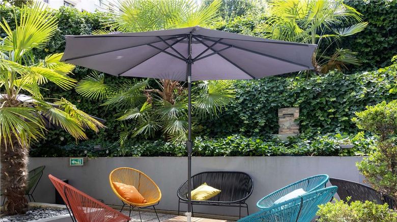<b>Ibis Paris Alesia Exterior</b>. Images powered by <a href="https://iceportal.shijigroup.com/" title="IcePortal" target="_blank">IcePortal</a>.