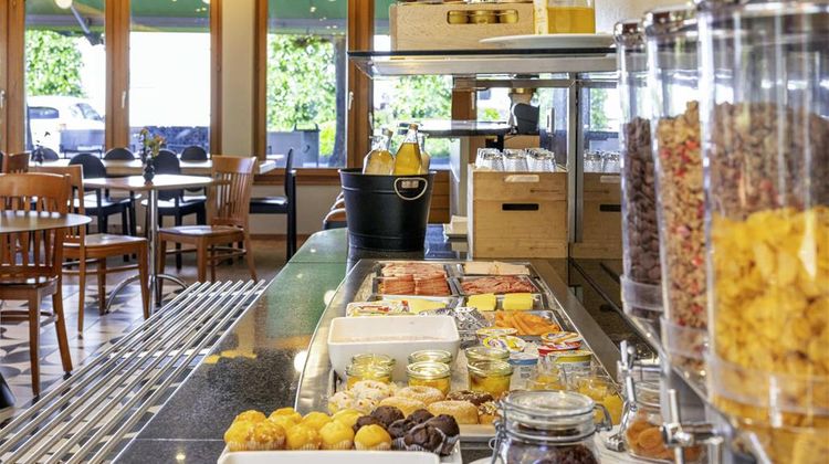 Ibis Hotel Sion Restaurant