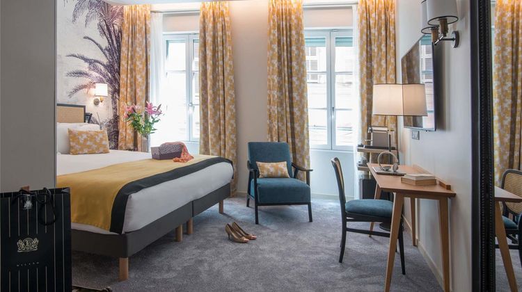 Hotel Mercure Nice Marche aux Fleurs Room