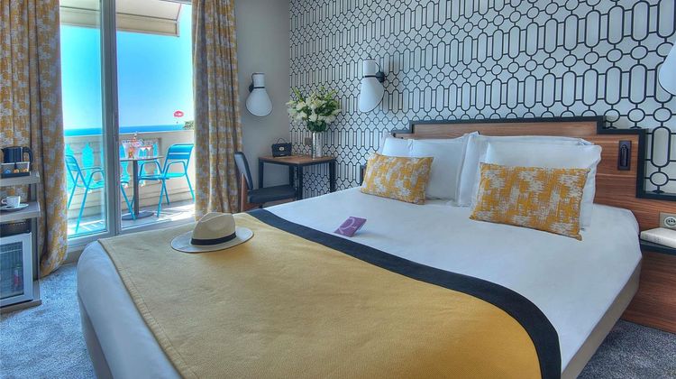 Hotel Mercure Nice Marche aux Fleurs Room