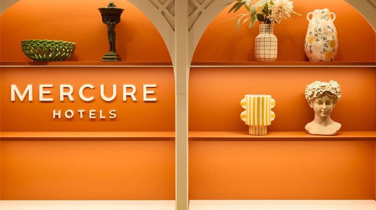 Hotel Mercure Nice Marche aux Fleurs Exterior