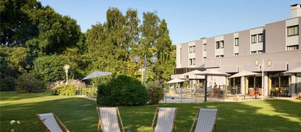 Novotel Bayeux Exterior