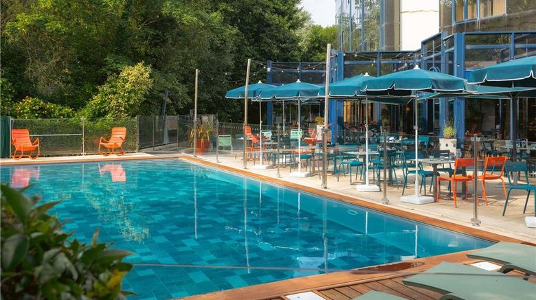 <b>Novotel La Rochelle Restaurant</b>. Images powered by <a href="https://iceportal.shijigroup.com/" title="IcePortal" target="_blank">IcePortal</a>.