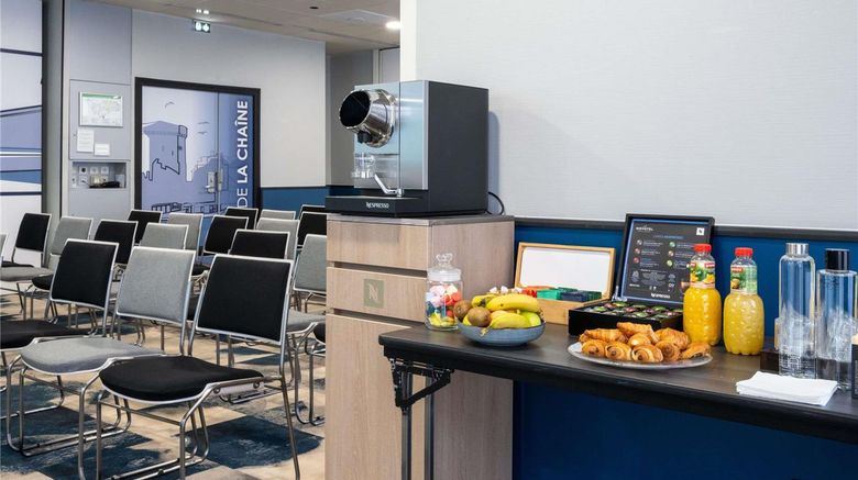 <b>Novotel La Rochelle Meeting</b>. Images powered by <a href="https://iceportal.shijigroup.com/" title="IcePortal" target="_blank">IcePortal</a>.