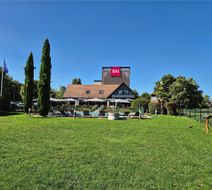 Ibis Beaune La Ferme aux Vins Exterior