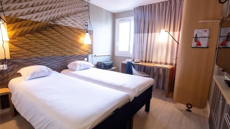 <b>Ibis Beaune La Ferme aux Vins Room</b>. Images powered by <a href="https://iceportal.shijigroup.com/" title="IcePortal" target="_blank">IcePortal</a>.