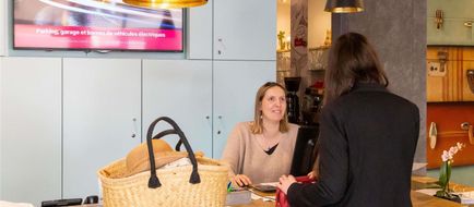 Ibis Hotel le Puy Exterior