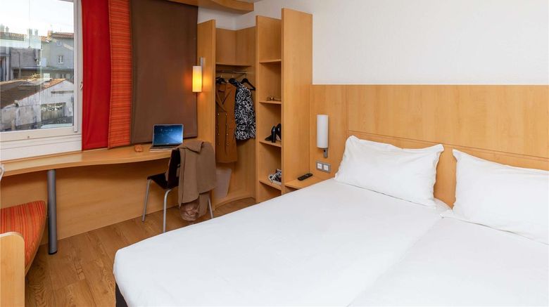 <b>Ibis Hotel le Puy Room</b>. Images powered by <a href="https://iceportal.shijigroup.com/" title="IcePortal" target="_blank">IcePortal</a>.