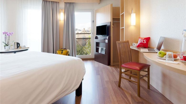 <b>Ibis Centre Gare Room</b>. Images powered by <a href="https://iceportal.shijigroup.com/" title="IcePortal" target="_blank">IcePortal</a>.