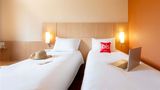 Ibis Centre Gare Room