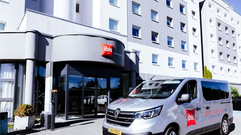 <b>Hotel Ibis Luxembourg Aeroport Exterior</b>. Images powered by <a href="https://iceportal.shijigroup.com/" title="IcePortal" target="_blank">IcePortal</a>.