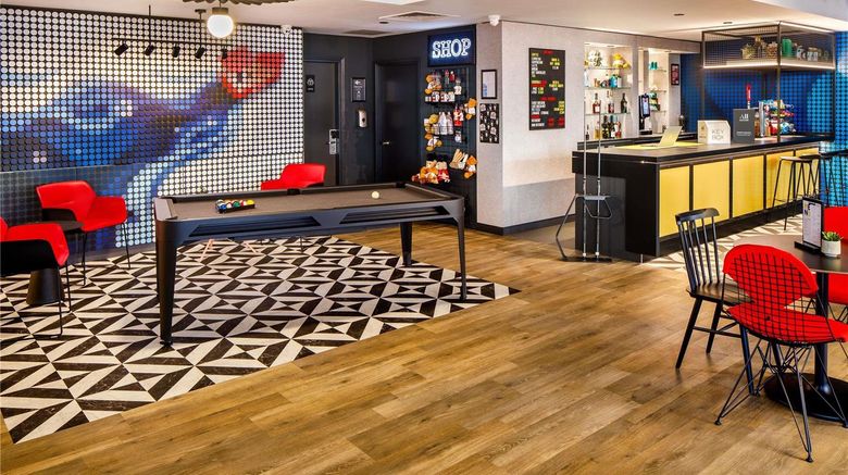 Ibis Hotel Greenwich Exterior. Images powered by <a href="https://iceportal.shijigroup.com" target="_blank" rel="noopener">Ice Portal</a>.