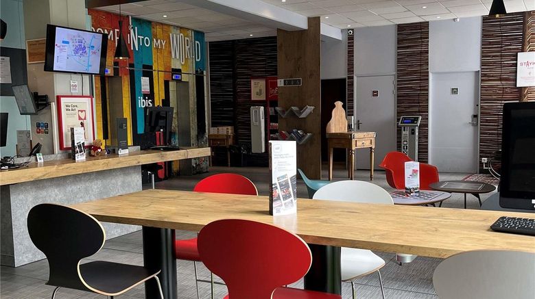 <b>Ibis Paris Villepinte Parc d'Expositions Exterior</b>. Images powered by <a href="https://iceportal.shijigroup.com/" title="IcePortal" target="_blank">IcePortal</a>.