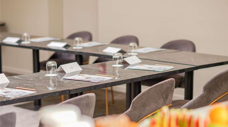 <b>Mercure Colmar Centre Unterlinden Meeting</b>. Images powered by <a href="https://iceportal.shijigroup.com/" title="IcePortal" target="_blank">IcePortal</a>.