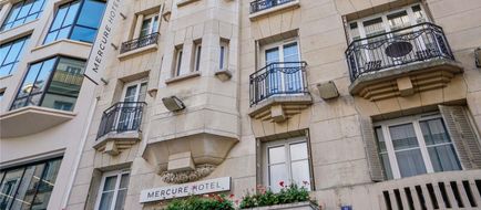 Mercure Paris Opera Faubourg Montmartre Exterior