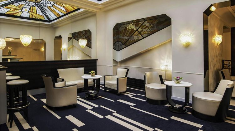 Mercure Paris Opera Faubourg Montmartre Exterior