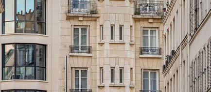 Mercure Paris Opera Faubourg Montmartre Exterior
