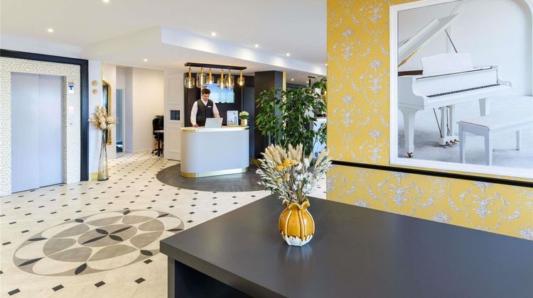 Mercure Honfleur Hotel Exterior