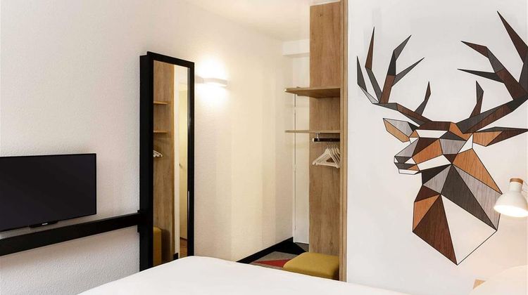 Ibis Hotel Centre Doumer Room