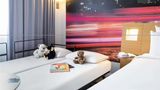 Novotel Bordeaux Centre Room