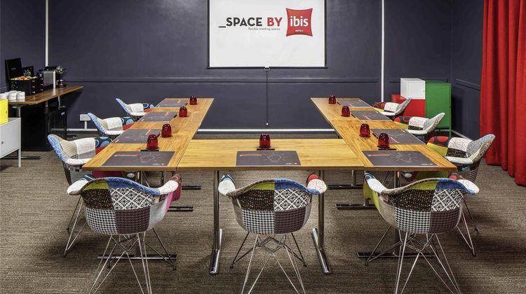 Ibis London Luton Airport Meeting