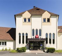 Ibis Hotel Chateau-Thierry Exterior
