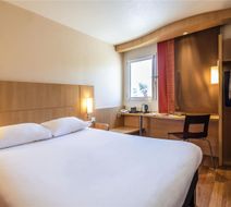 Ibis Hotel Chateau-Thierry Room