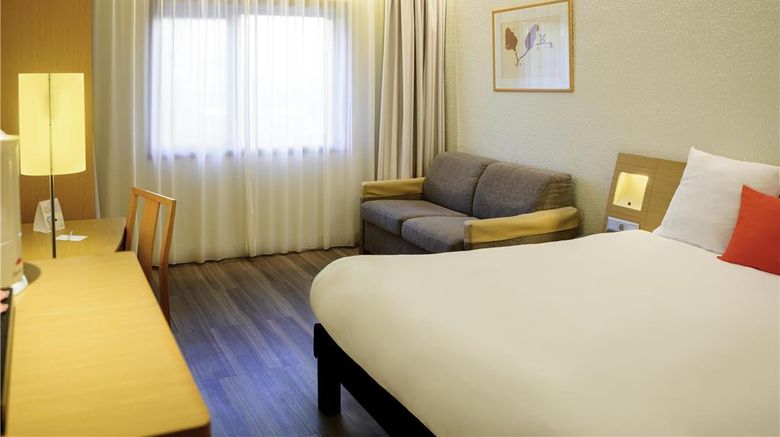 <b>Hotel Novotel Porto Gaia Room</b>. Images powered by <a href="https://iceportal.shijigroup.com/" title="IcePortal" target="_blank">IcePortal</a>.
