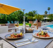 Mercure Hyeres Exterior