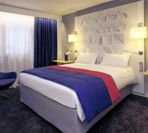 Mercure Rennes Centre Parlement Room
