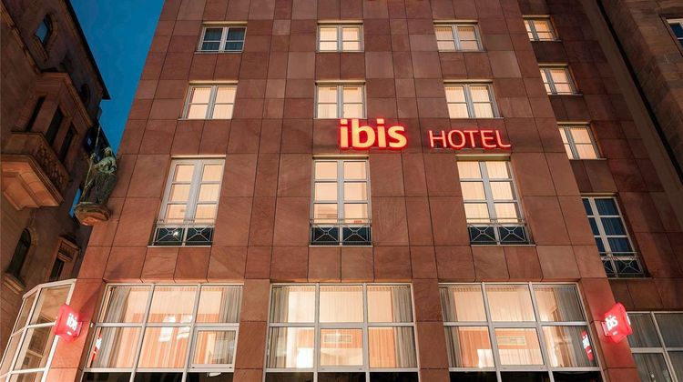 Hotel Ibis Nuernberg Altstadt Exterior