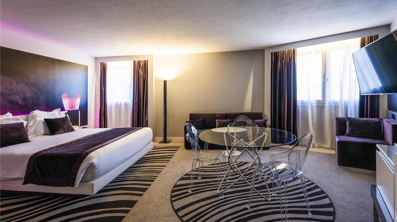 <b>Novotel Orleans St Jean de Braye Room</b>. Images powered by <a href="https://iceportal.shijigroup.com/" title="IcePortal" target="_blank">IcePortal</a>.