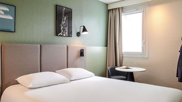 Hotel Ibis La Roche sur Yon Room