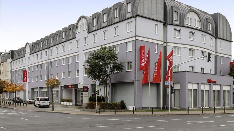 Ibis Hotel Mainz Exterior