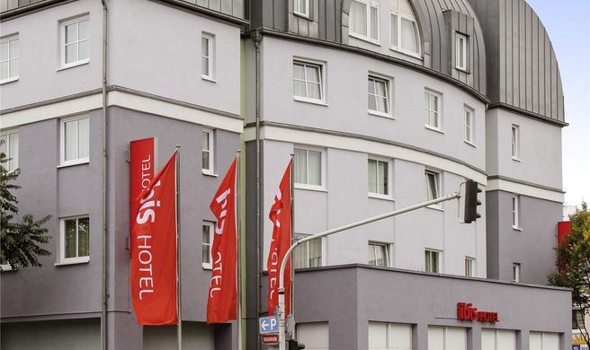 Ibis Hotel Mainz Exterior