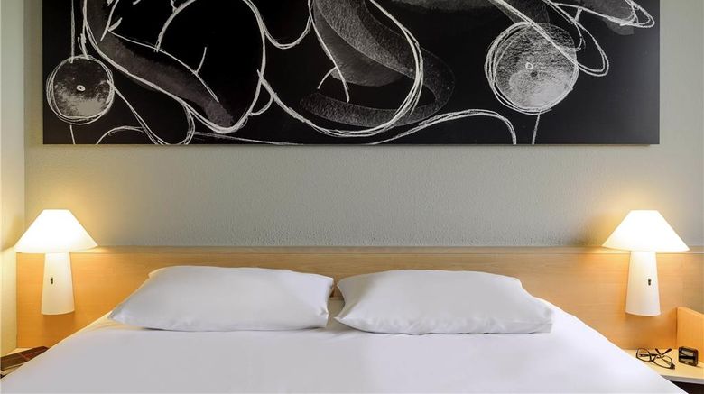 <b>Ibis Hotel Beim Konigsplatz Room</b>. Images powered by <a href="https://iceportal.shijigroup.com/" title="IcePortal" target="_blank">IcePortal</a>.