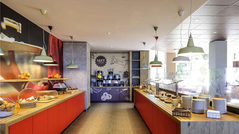 <b>Ibis Hotel Beim Konigsplatz Restaurant</b>. Images powered by <a href="https://iceportal.shijigroup.com/" title="IcePortal" target="_blank">IcePortal</a>.