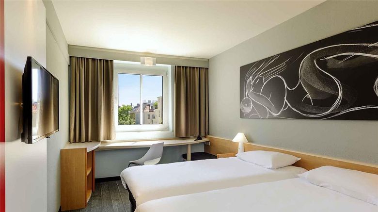 <b>Ibis Hotel Beim Konigsplatz Room</b>. Images powered by <a href="https://iceportal.shijigroup.com/" title="IcePortal" target="_blank">IcePortal</a>.