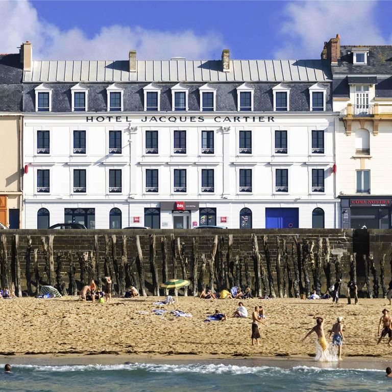 Ibis Plage