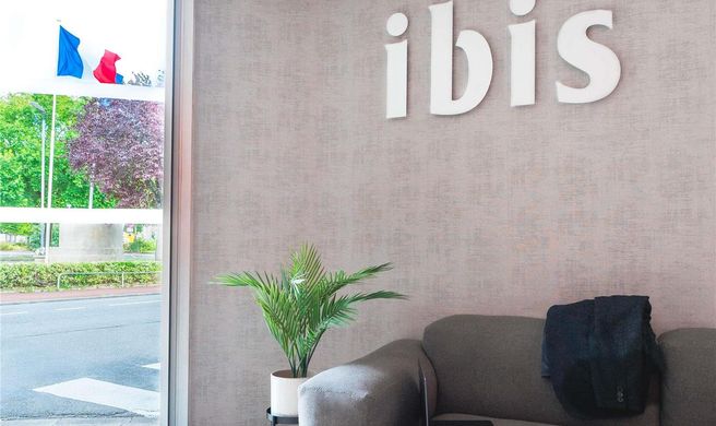 Ibis Hotel Cognac Exterior