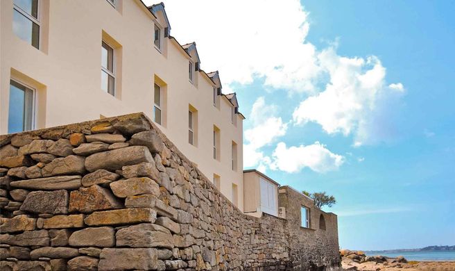Ibis Roscoff Exterior