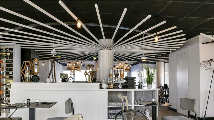 Ibis Styles La Rochelle Thalasso Restaurant