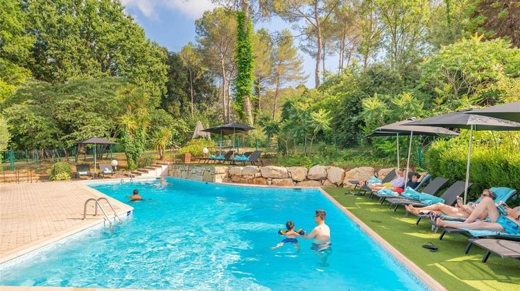 Mercure Antibes Sophia Antipolis Hotel Pool