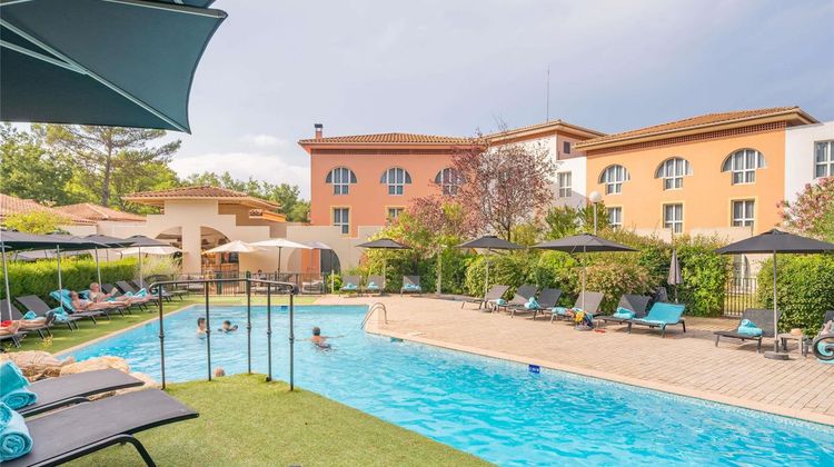 Mercure Antibes Sophia Antipolis Hotel Pool