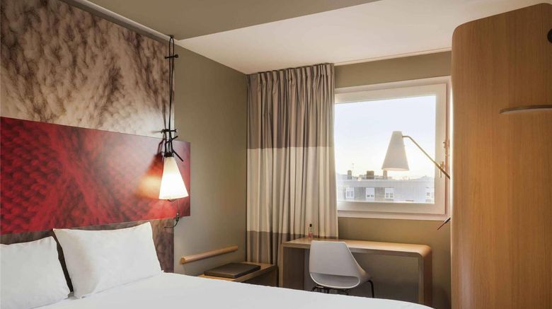 <b>Ibis Hotel le Havre Room</b>. Images powered by <a href="https://iceportal.shijigroup.com/" title="IcePortal" target="_blank">IcePortal</a>.