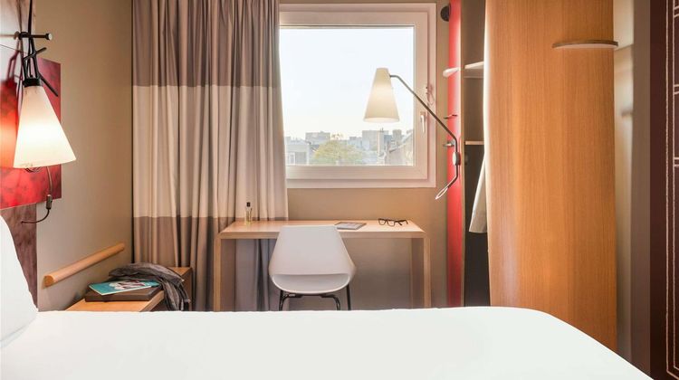 Ibis Hotel le Havre Exterior